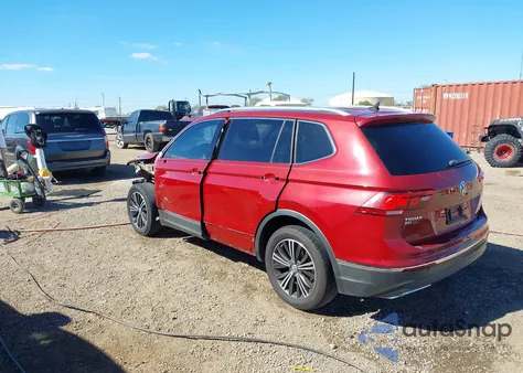 2018 Volkswagen Tiguan 2.0T Se/2.0T Sel из США, поврежденный, VIN 3VV3B7AX0JM082078